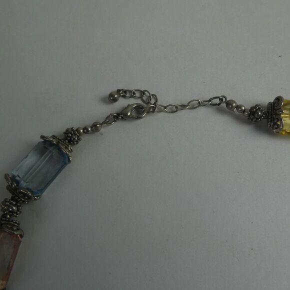 Pastel Rainbow Silver Tone Beaded Jeweled Station Necklace Pink Blue Yellow 18+" - Picture 6 of 7